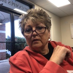 Meet your Posher, Sherry